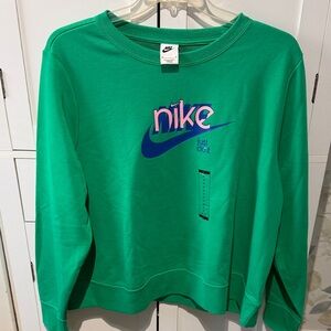 NWT Nike Emerald Green Crewneck Sweatshirt. Size 1X.